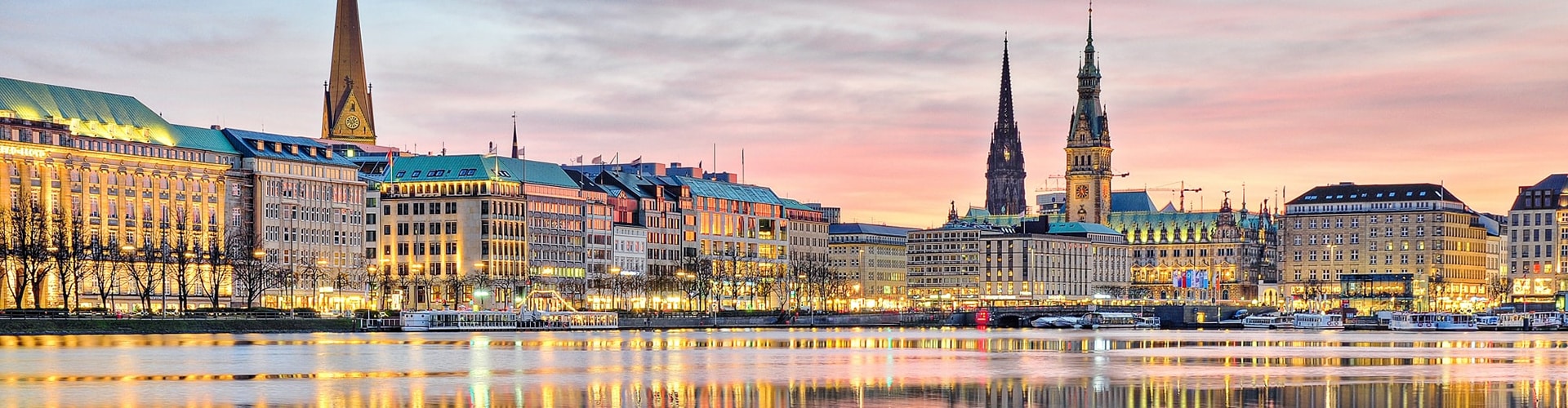 Skyline Innenstadt Hamburg aus Sicht der Binnenalster